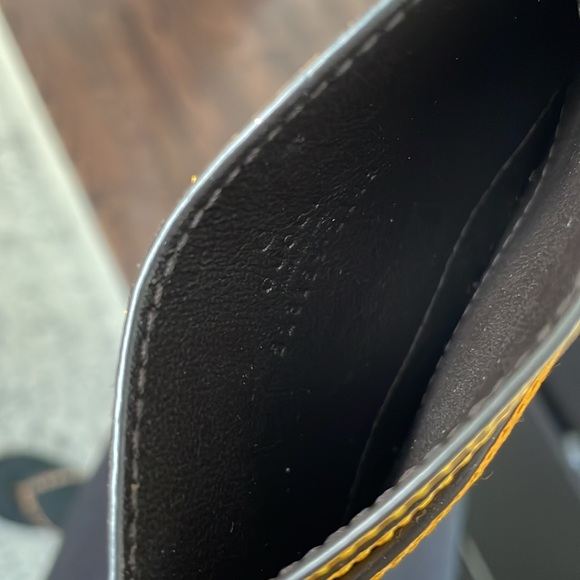 Gucci Flora Print Marmont Card Holder - Picture 17 of 17